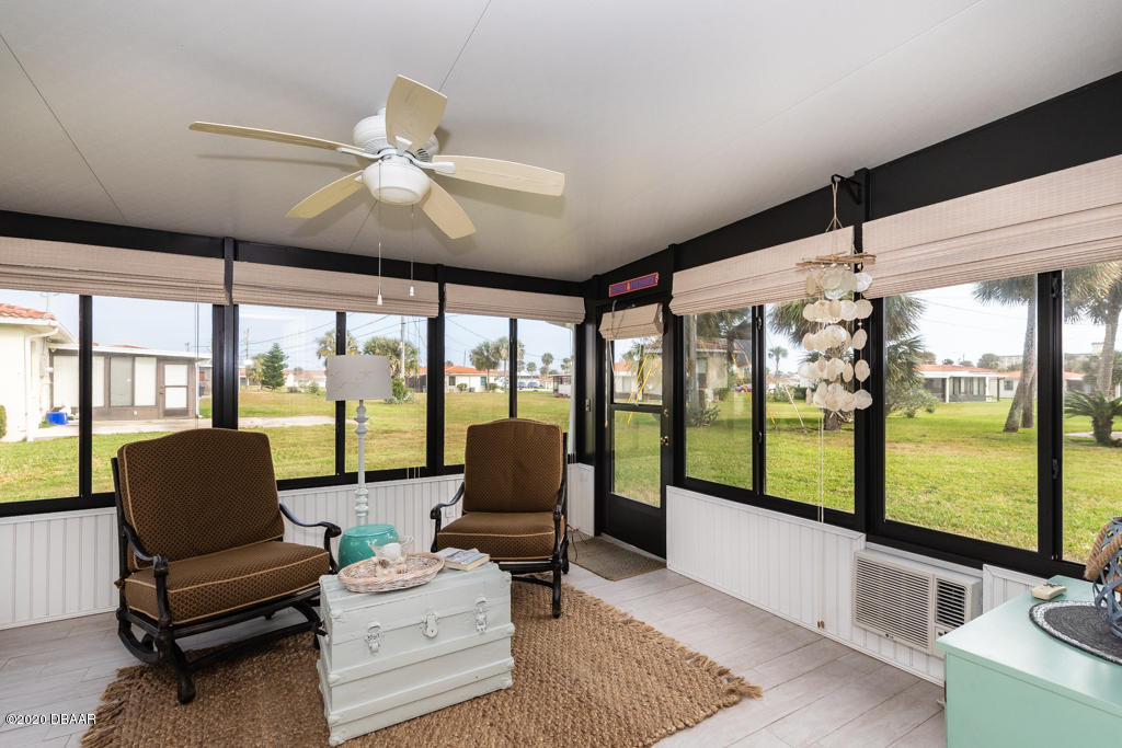 123 Cardinal Drive, Unit B Ormond Beach, FL 32176 - Photo 14 of 25 Florida Room