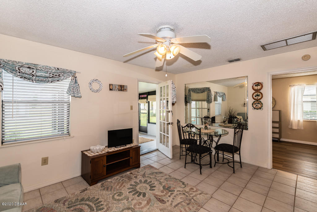 123 Cardinal Drive, Unit B Ormond Beach, FL 32176 - Photo 5 of 25 Living/Dining 2