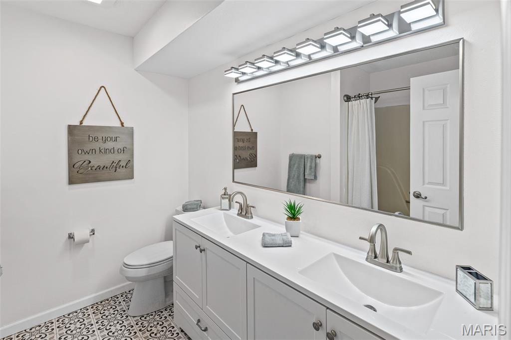 216 Country Club View Edwardsville, IL 62025 - Photo 18 of 50