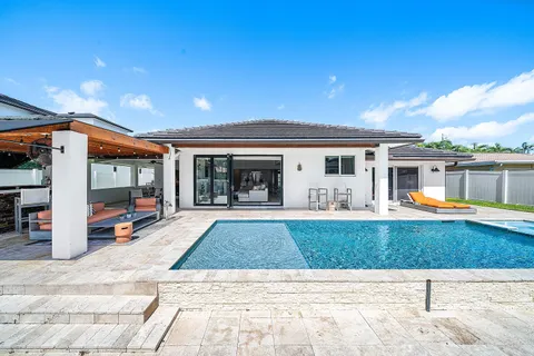 $3,125,000 | 740 Northeast 36th Street, Boca Raton, FL 33431