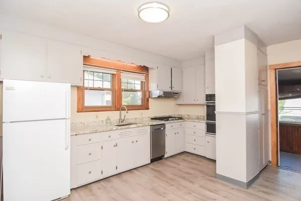 $2,800 | 51 Windsor Road, Unit 2, Medford, MA 02155