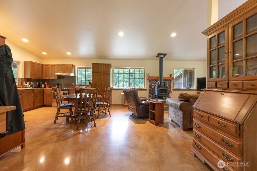 2298 Undie Road Forks, WA 98331 - Photo 14 of 39 Gallery Image 14