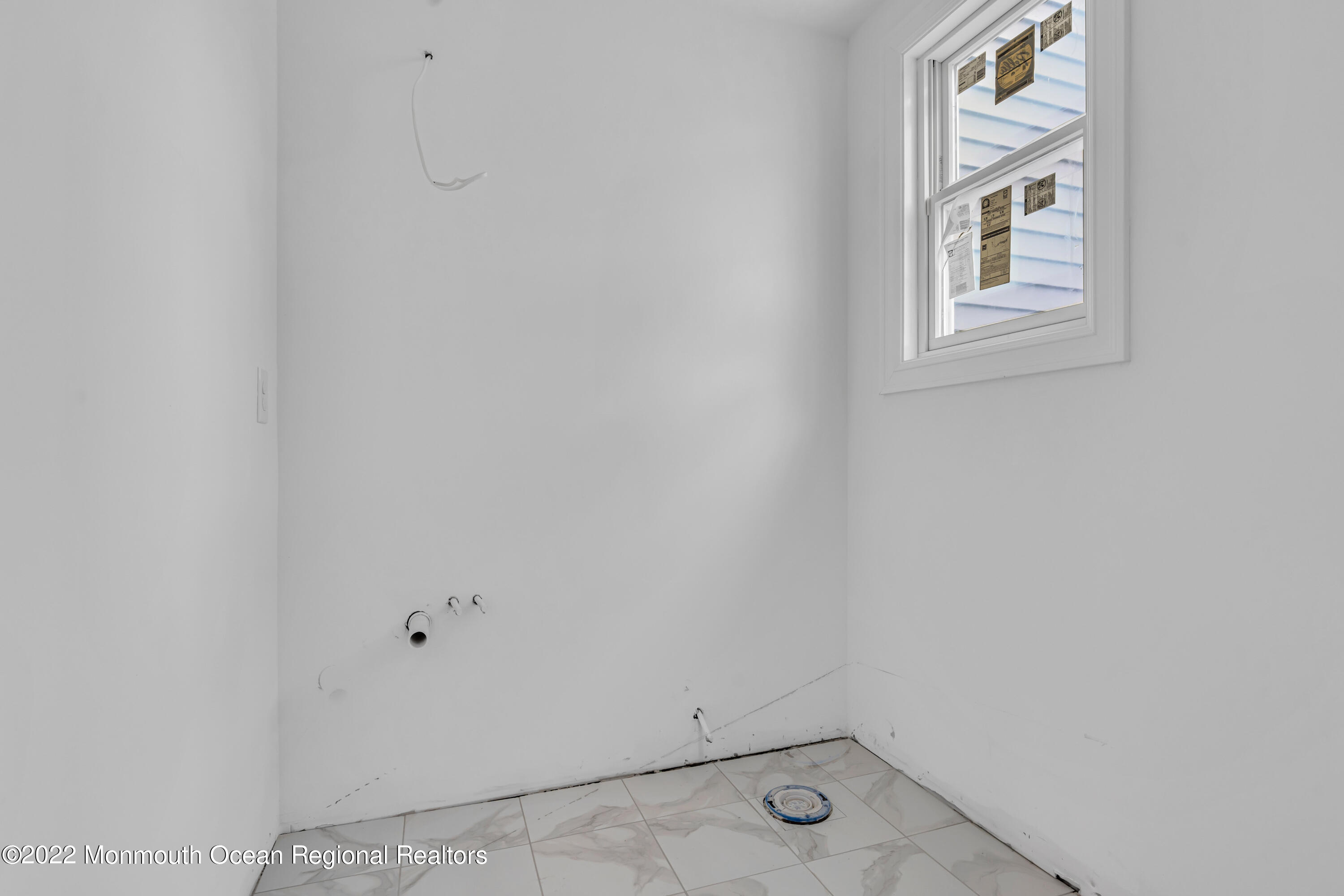 136 Broadway Keyport, NJ 07735 - Photo 19 of 48 024_dsc00406