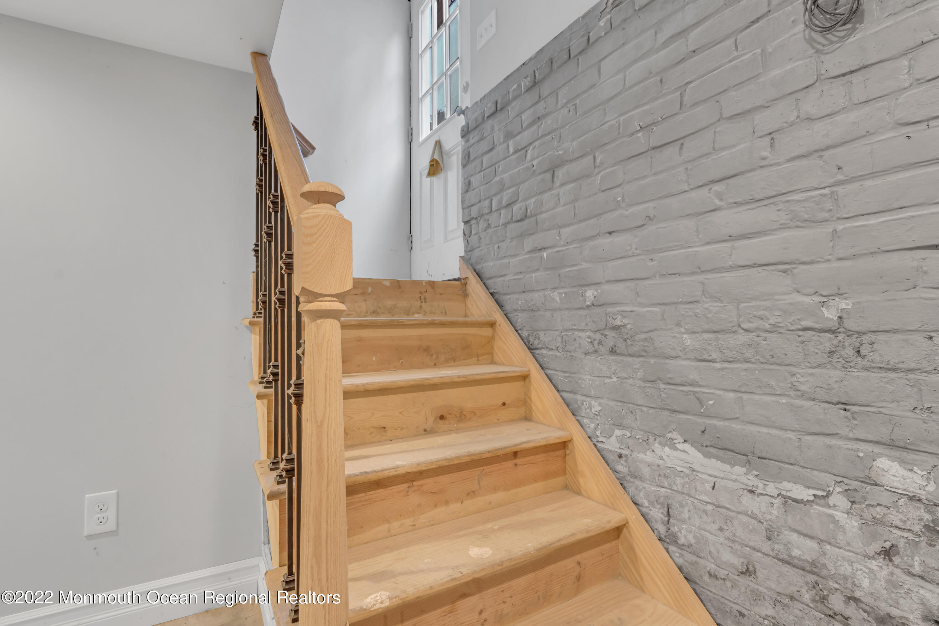 136 Broadway Keyport, NJ 07735 - Photo 22 of 48 027_dsc00421