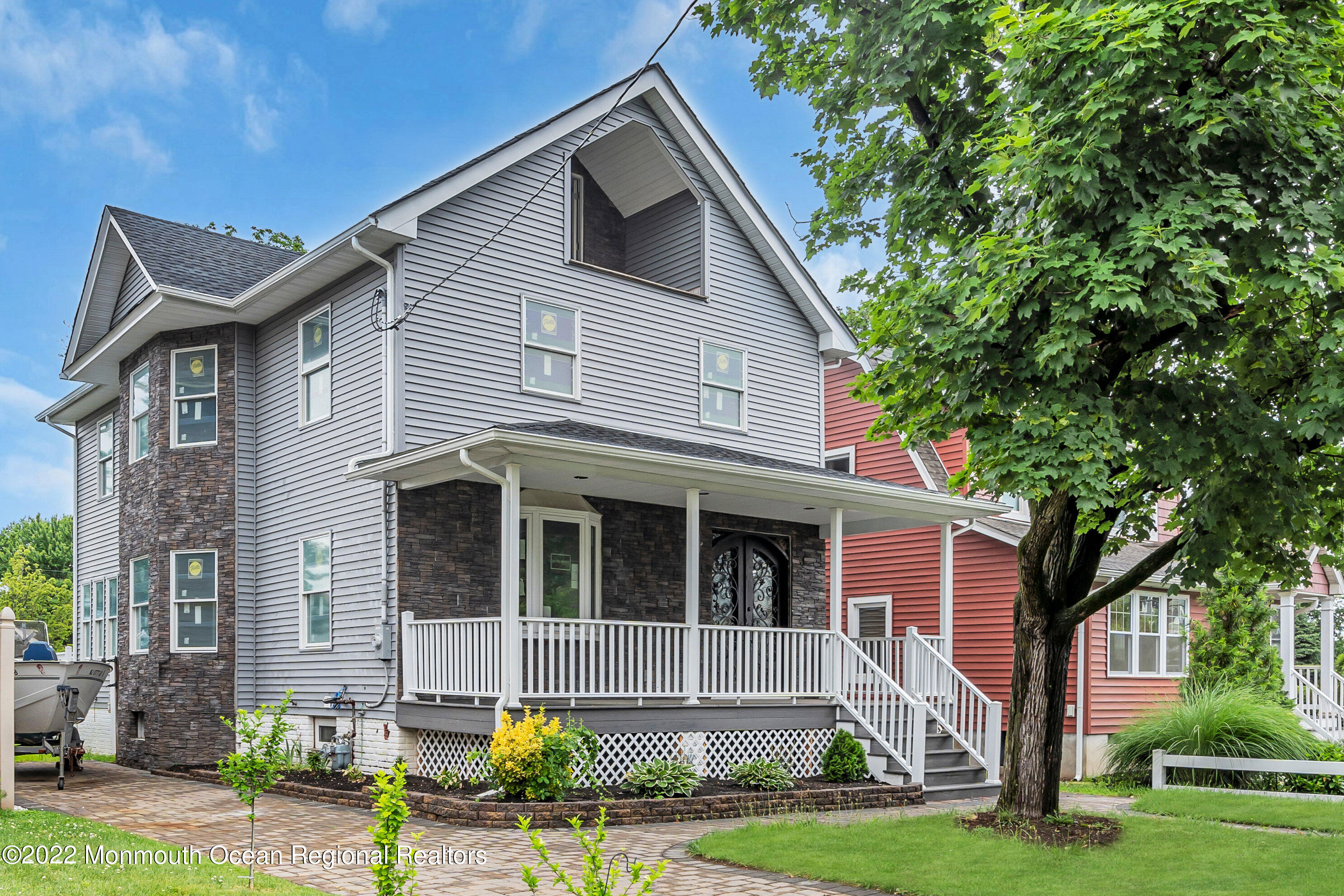 136 Broadway Keyport, NJ 07735 - Photo 3 of 48 003_dsc00291-1_copy