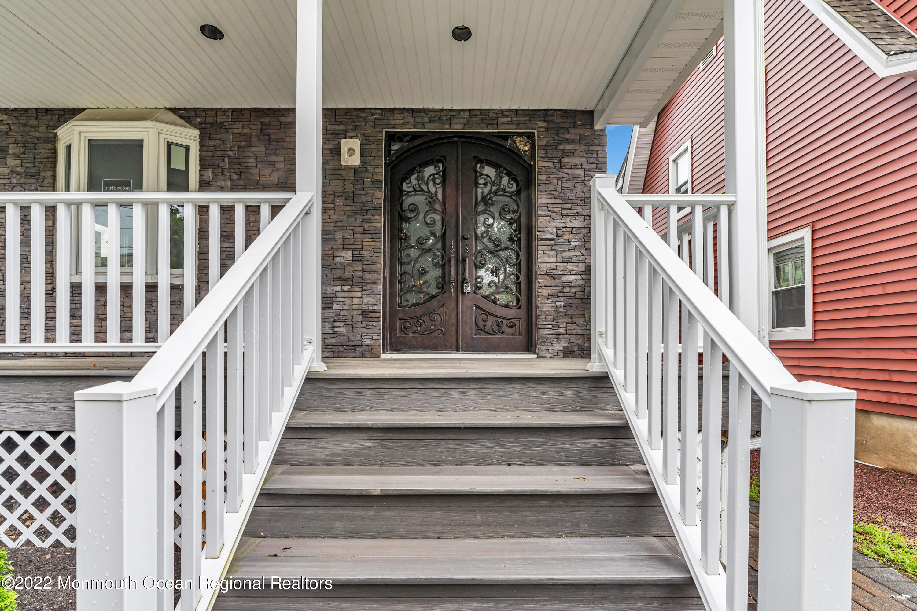 136 Broadway Keyport, NJ 07735 - Photo 9 of 48 009_dsc00296