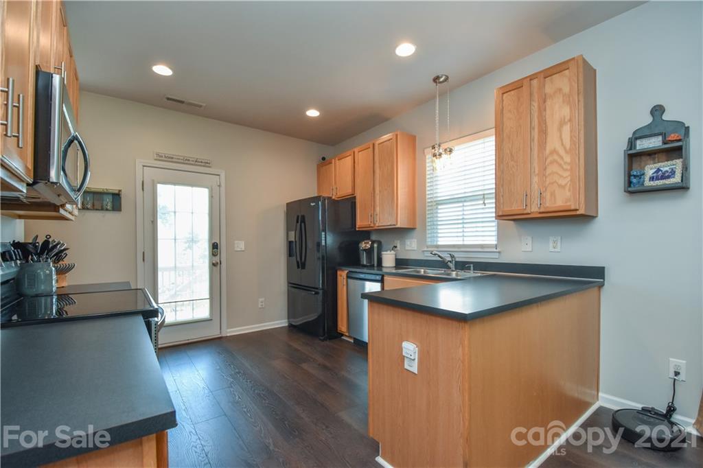 7348 Gilead Road Huntersville, NC 28078 - Photo 8 of 26 Gallery Image 8