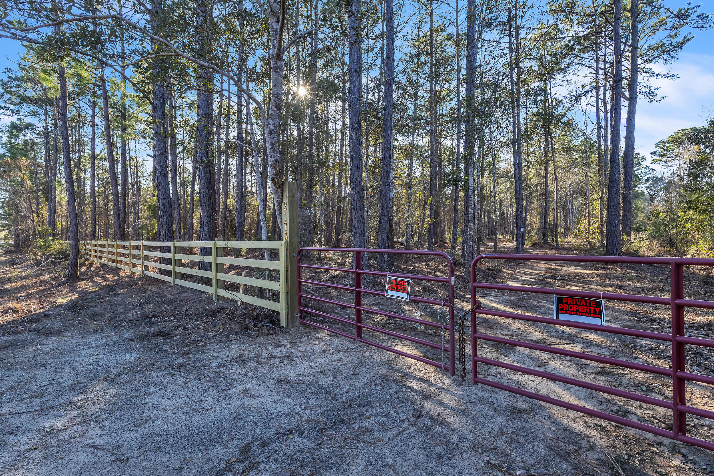 2173 Garcon Point Road Milton, FL 32583 - Photo 15 of 17