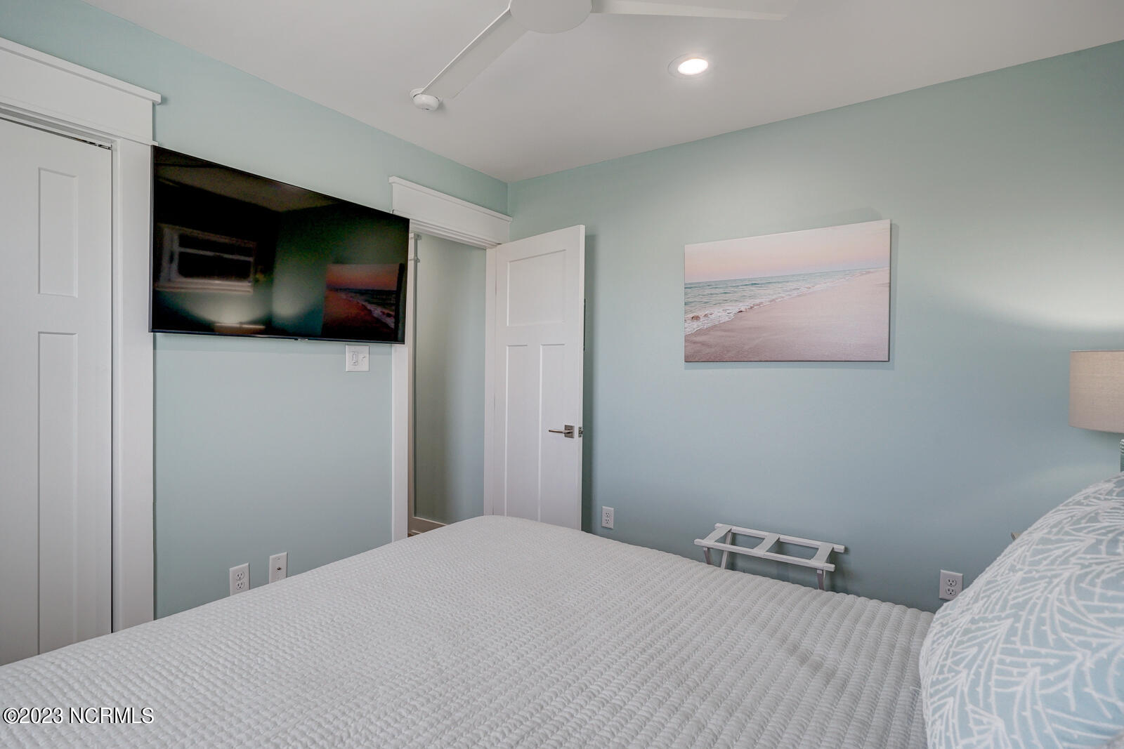 2174 New River Inlet Road, Unit 381 North Topsail Beach, NC 28460 - Photo 16 of 22 2174 New River 381-16