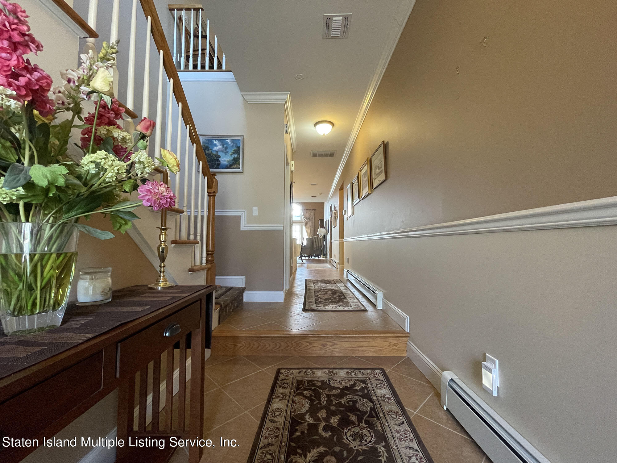 30 Topside Lane Staten Island, NY 10309 - Photo 4 of 27 IMG_5628