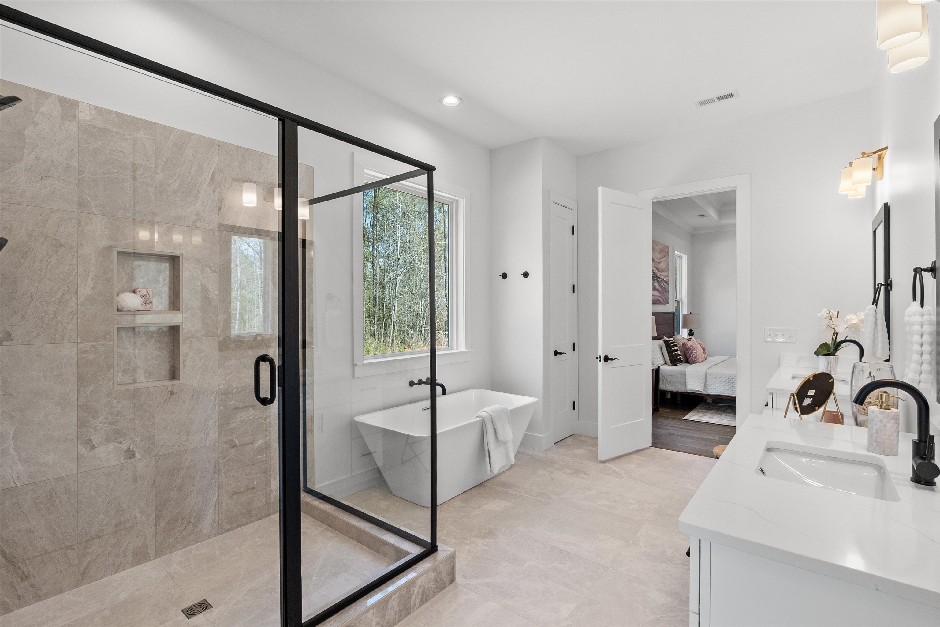 6910 Mountain View Road Taylors, SC 29687 - Photo 19 of 37