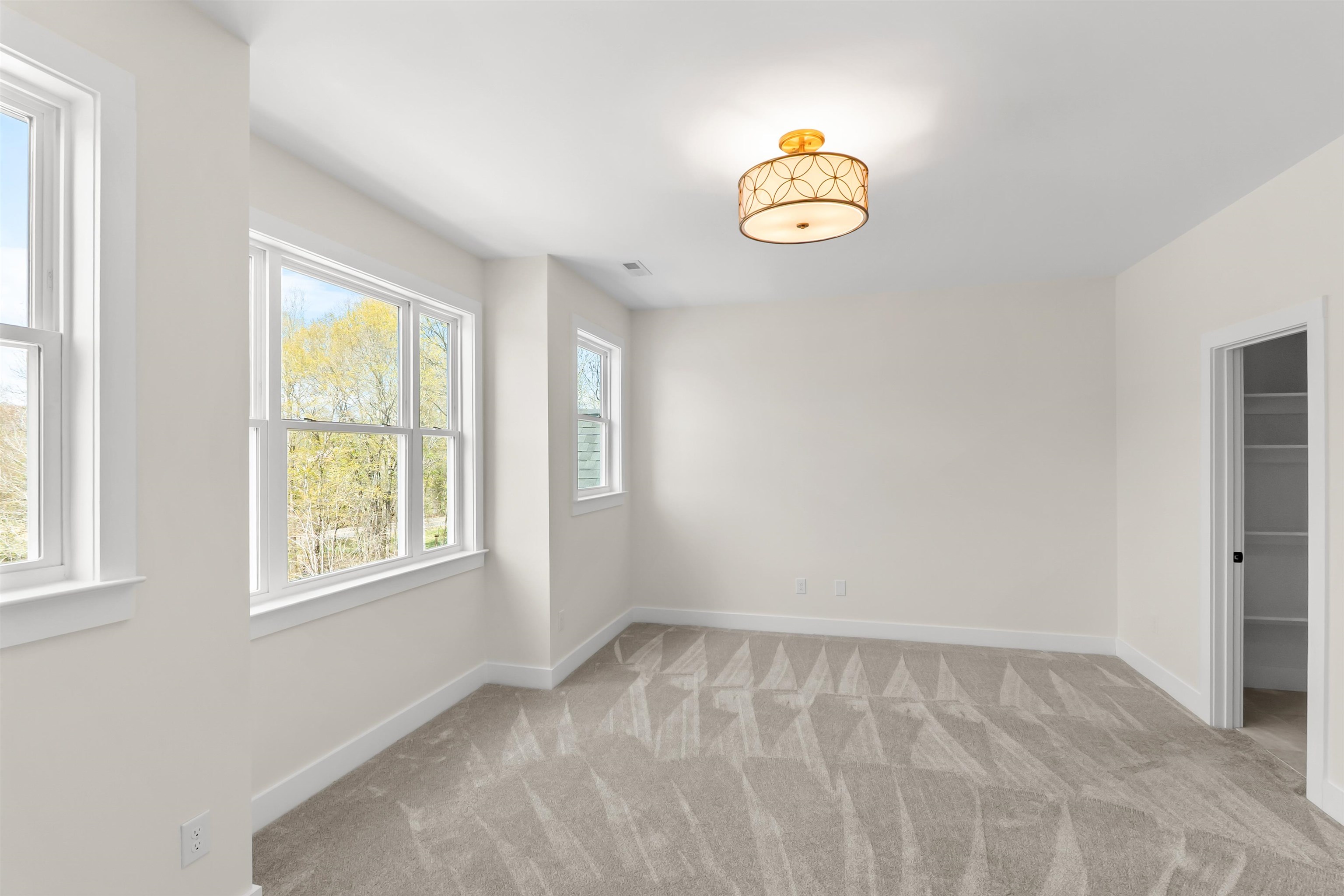 6910 Mountain View Road Taylors, SC 29687 - Photo 31 of 37