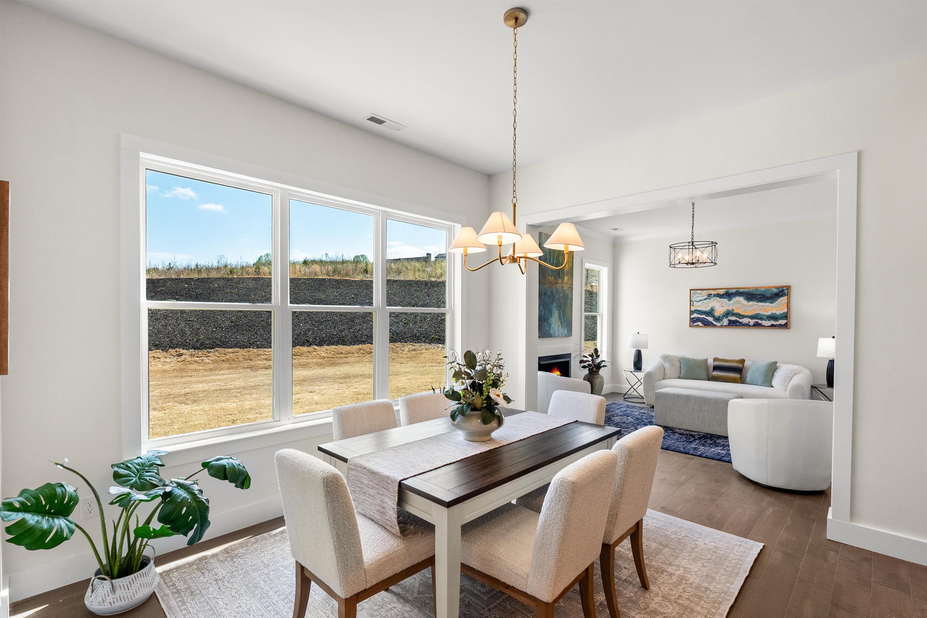 6910 Mountain View Road Taylors, SC 29687 - Photo 7 of 37