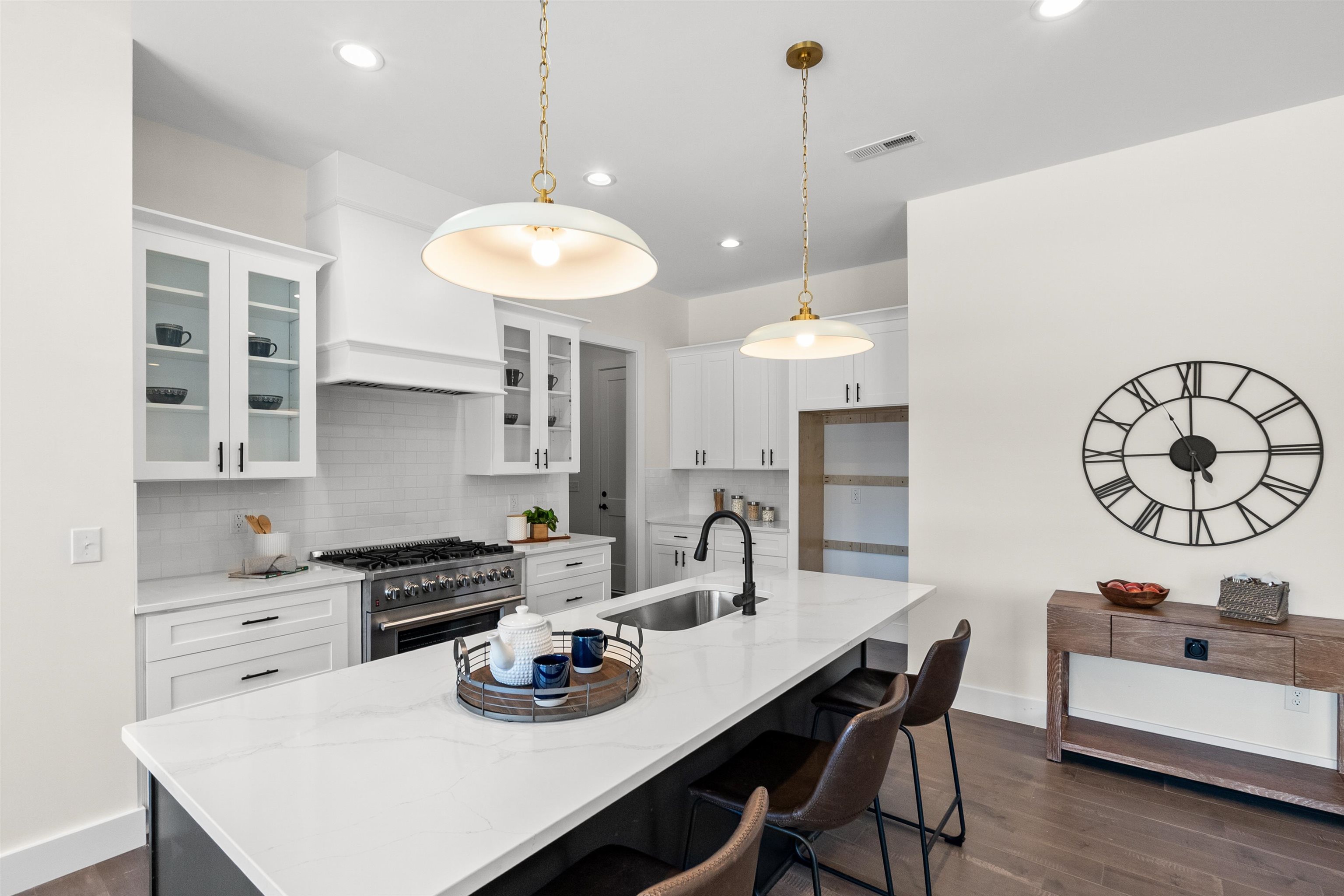 6910 Mountain View Road Taylors, SC 29687 - Photo 8 of 37