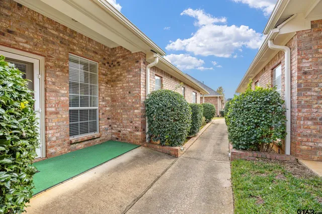 $259,000 | 2313 Dietz Lane, Tyler, TX 75701