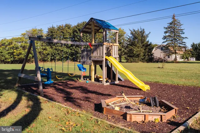 $379,900 | 12689 Williamsport Pike, Greencastle, PA 17225