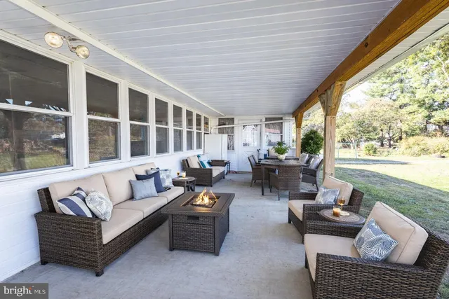 $379,900 | 12689 Williamsport Pike, Greencastle, PA 17225