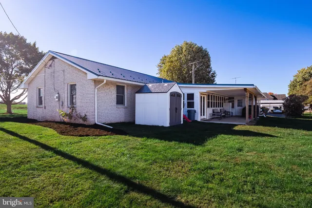 $379,900 | 12689 Williamsport Pike, Greencastle, PA 17225