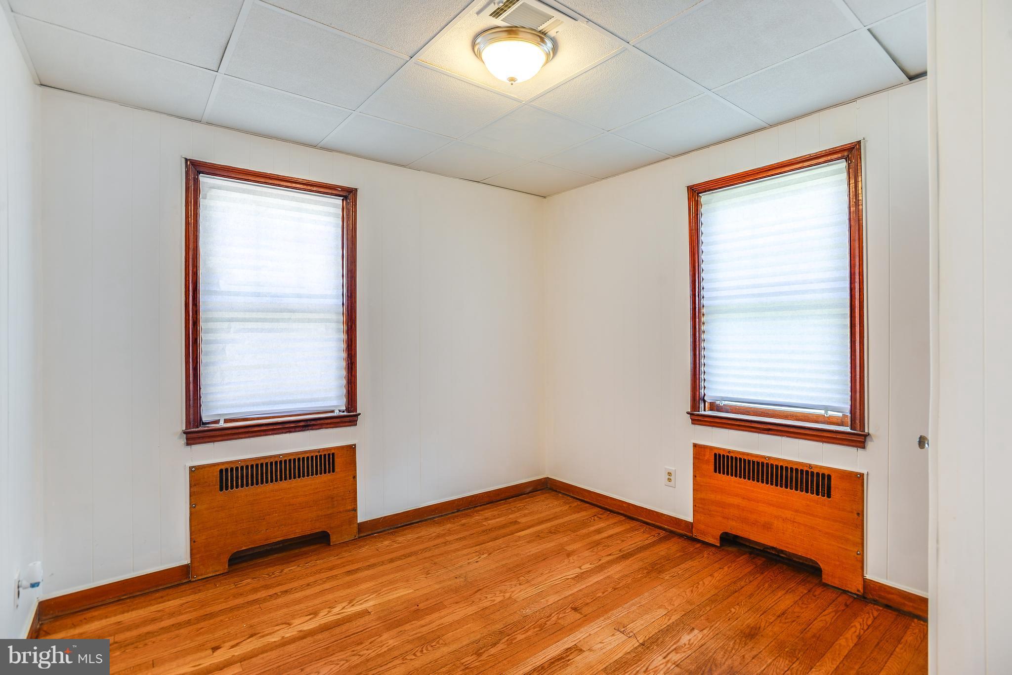 8116 Telegraph Road Severn, MD 21144 - Photo 12 of 30 Living Room