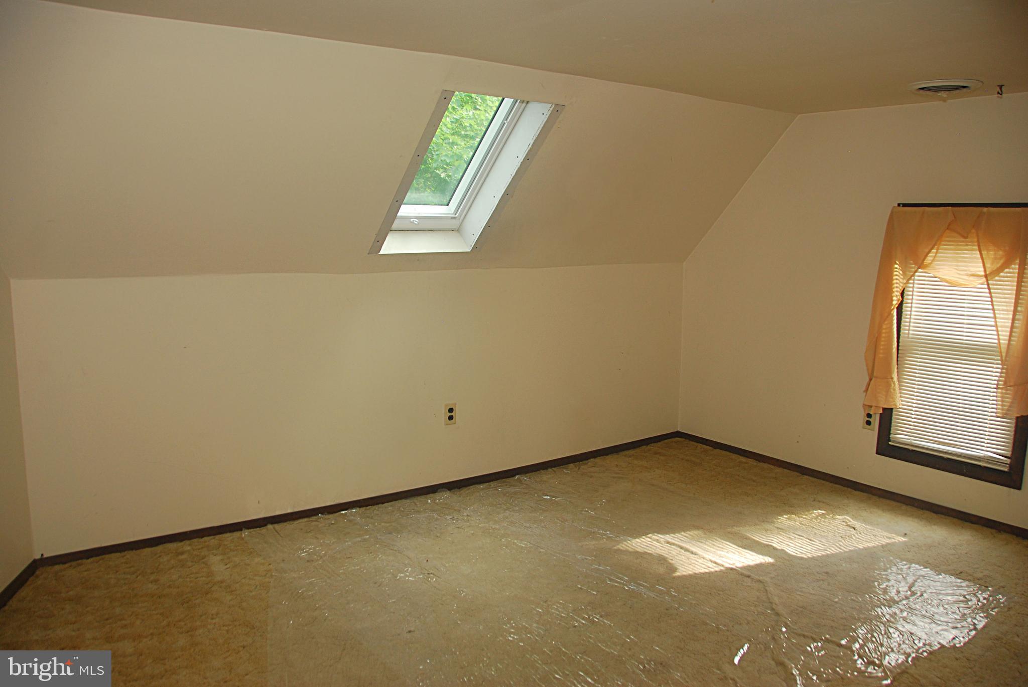 121 Chesterville Road Landenberg, PA 19350 - Photo 32 of 35 an empty room with a window