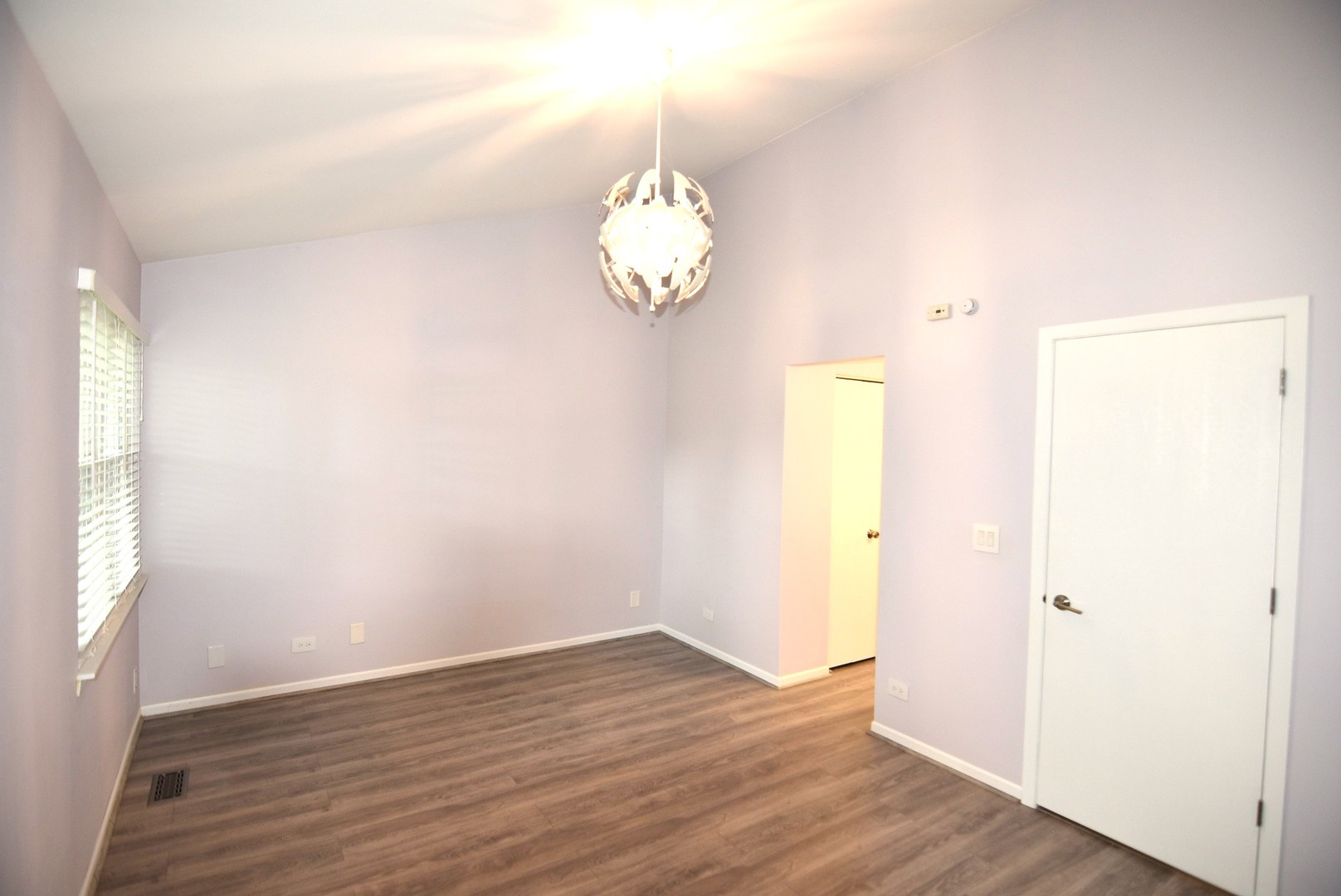 1285 Coldspring Road Carol Stream, IL 60188 - Photo 20 of 35 Gallery Image 20