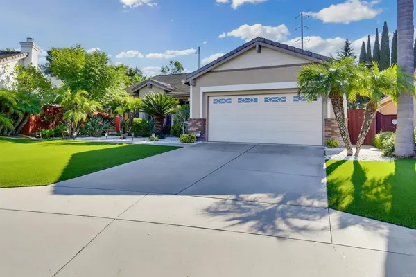 $948,500 | 868 Panella Court, Oceanside, CA 92057