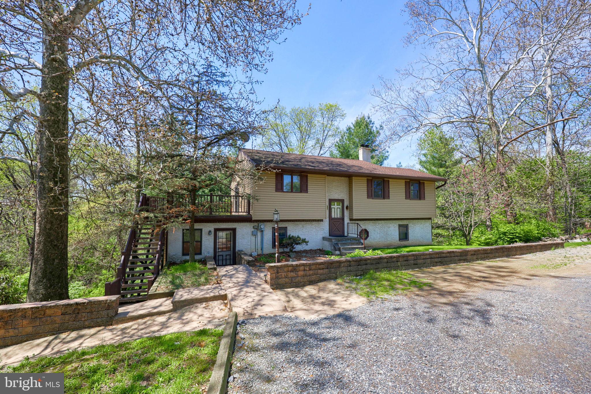 242 Skyview Lane Lititz, PA 17543 - Photo 1 of 43