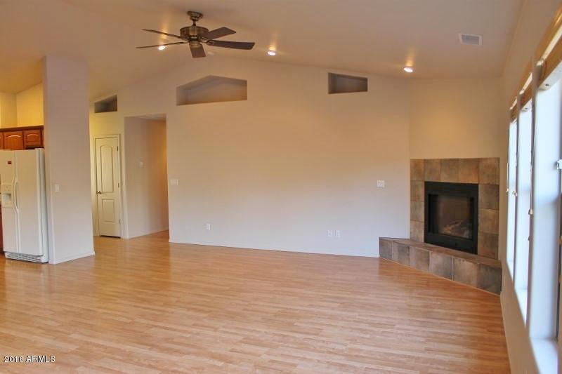 602 Boulder Ridge Road Payson, AZ 85541 - Photo 4 of 39 Living Room