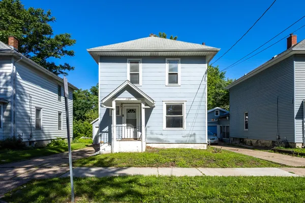 $119,900 | 1169 23rd Street, Moline, IL 61265