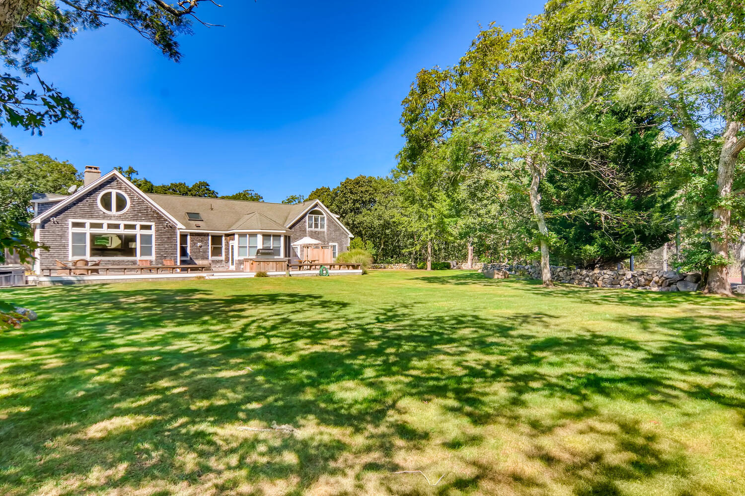 6 Post Oak Road Chilmark, MA 02535 - Photo 1 of 39 Gallery Image 1