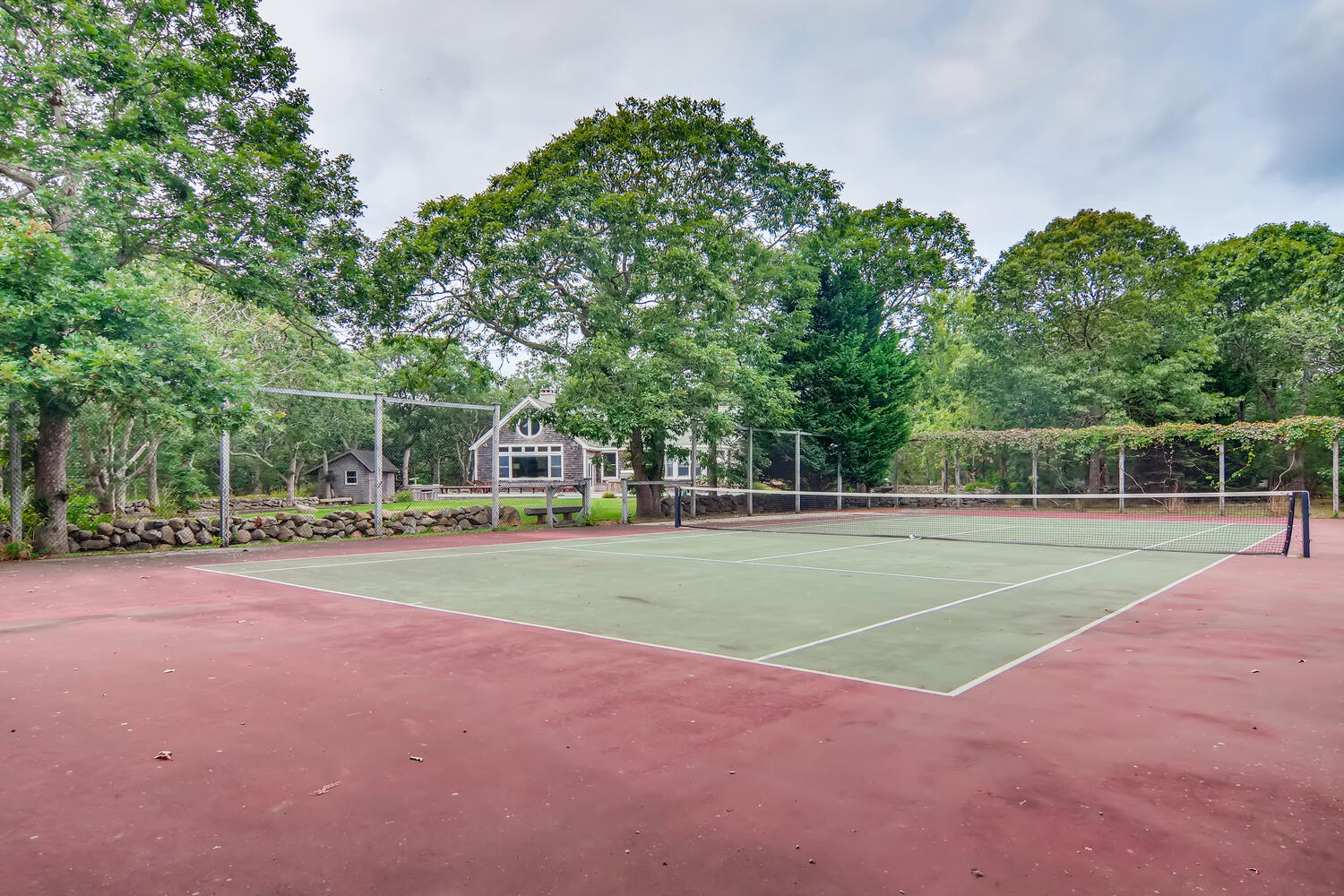 6 Post Oak Road Chilmark, MA 02535 - Photo 12 of 39 Gallery Image 12