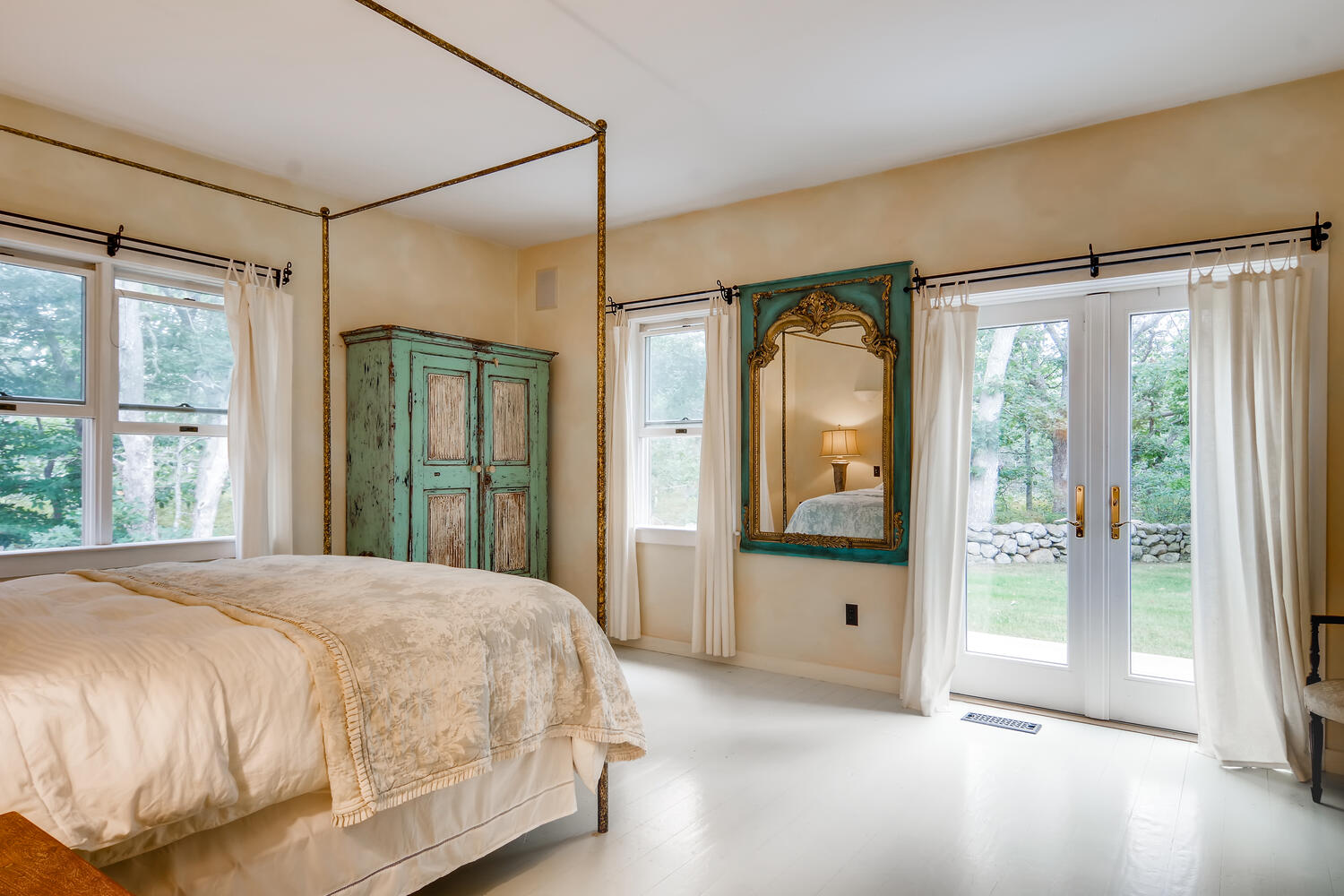 6 Post Oak Road Chilmark, MA 02535 - Photo 33 of 39 Gallery Image 33