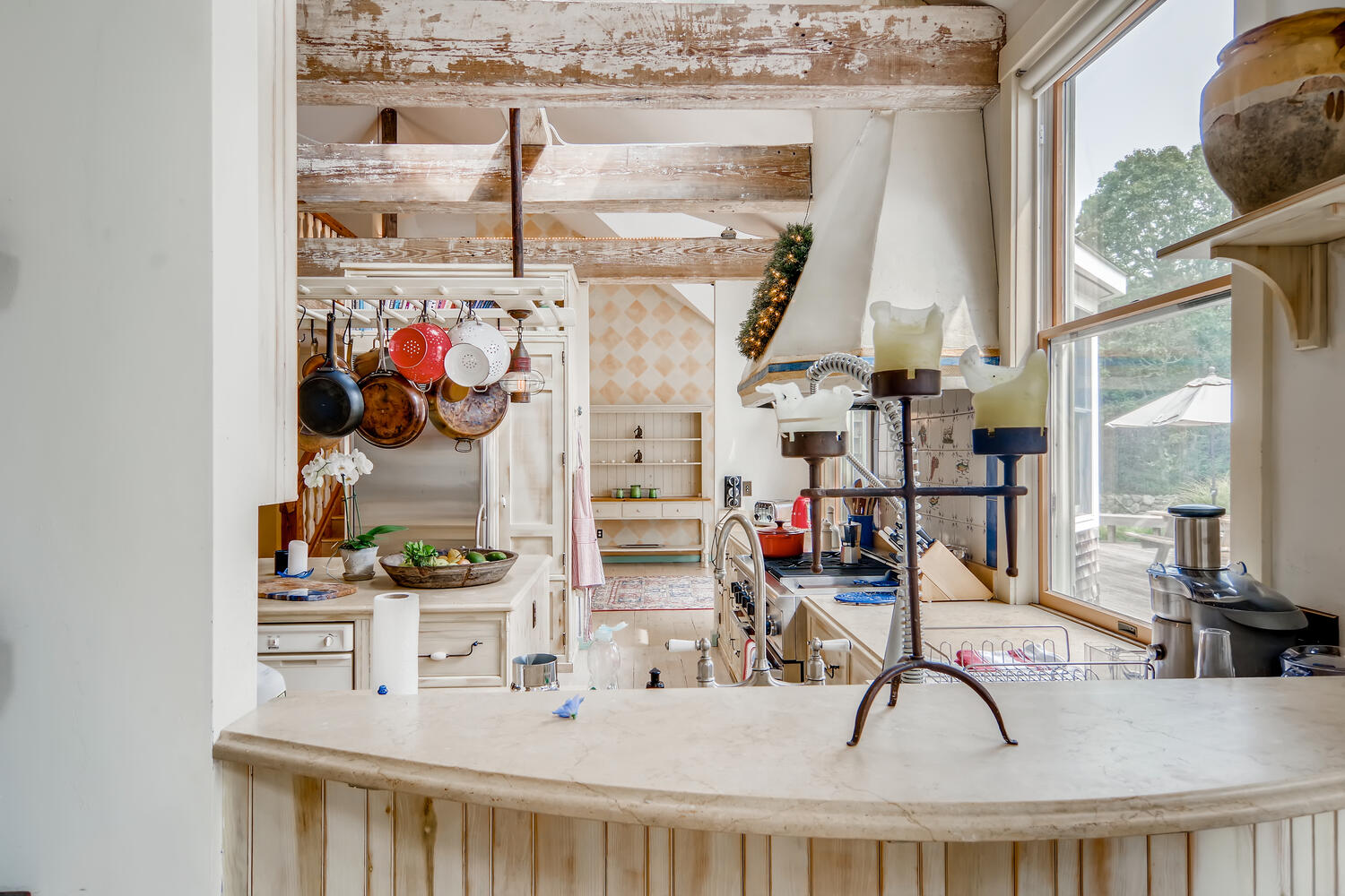 6 Post Oak Road Chilmark, MA 02535 - Photo 10 of 39 Gallery Image 10