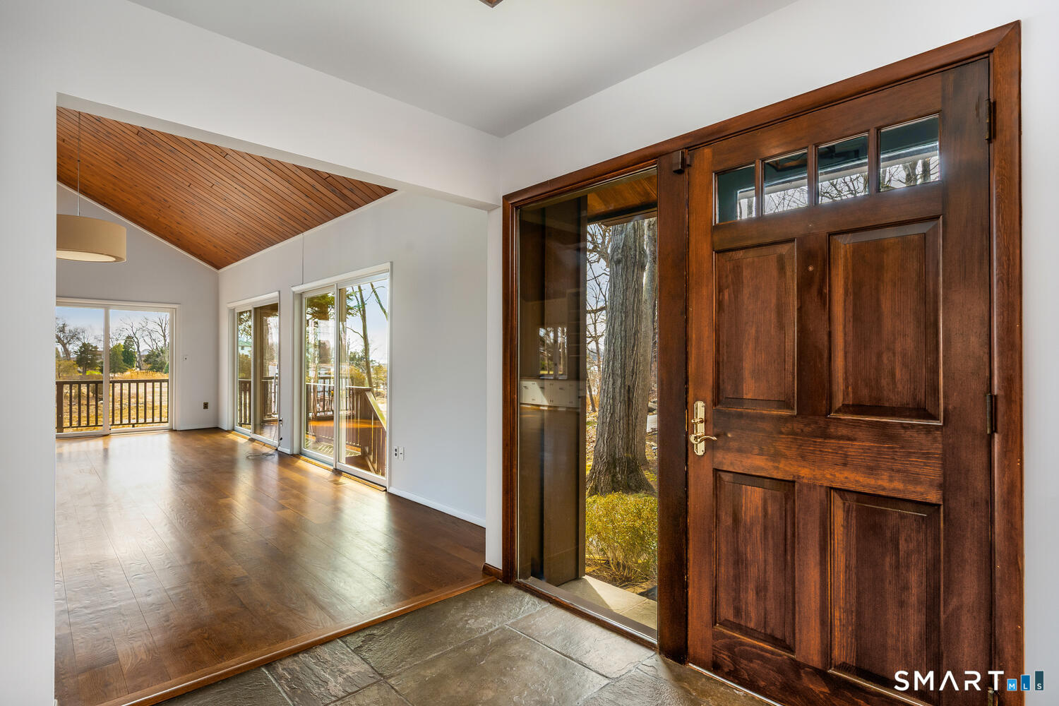 111 Delafield Island Road Darien, CT 06820 - Photo 2 of 15