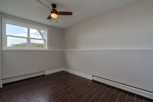 $325,000 | 34365 Old Highway 13, Waseca, MN 56093