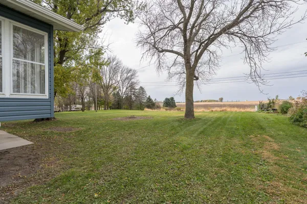 $325,000 | 34365 Old Highway 13, Waseca, MN 56093