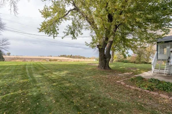 $325,000 | 34365 Old Highway 13, Waseca, MN 56093