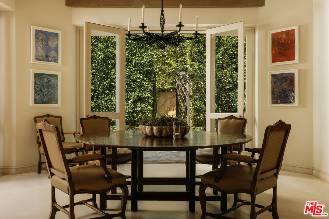 423 North Faring Road Los Angeles, CA 90077 - Photo 14 of 35