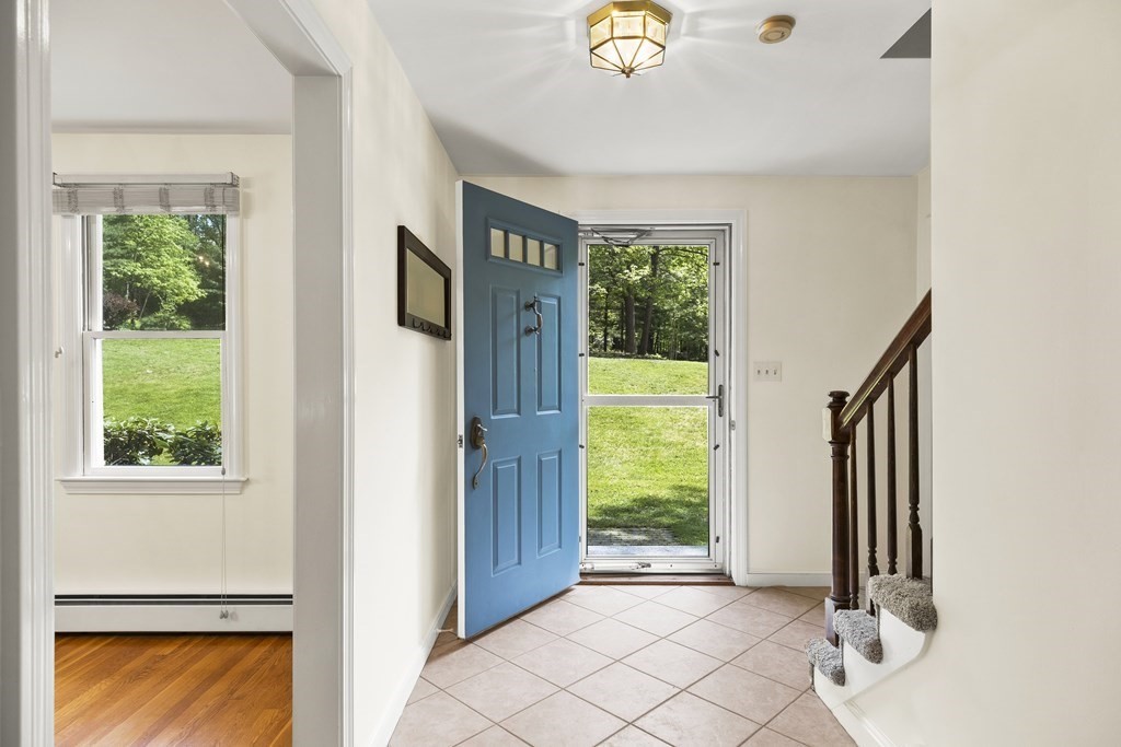 6 Uplands Road Littleton, MA 01460 - Photo 8 of 42