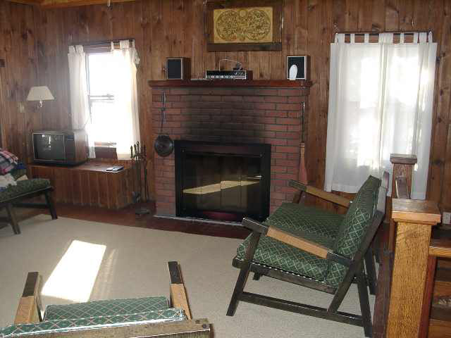 9316 East Koher Road South Syracuse, IN 46567 - Photo 4 of 5 Gallery Image 4
