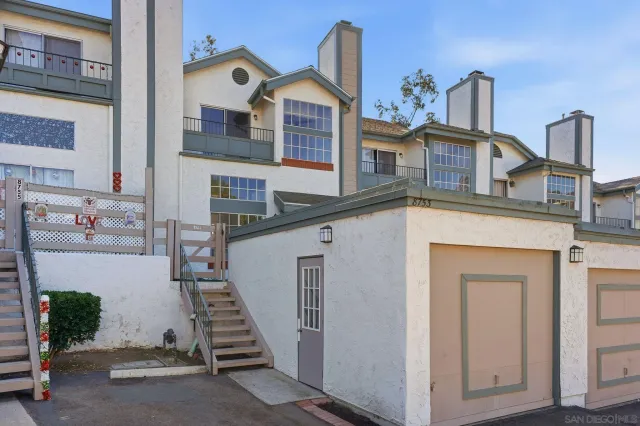 $649,999 | 8753 Spring Canyon Drive, Spring Valley, CA 91977