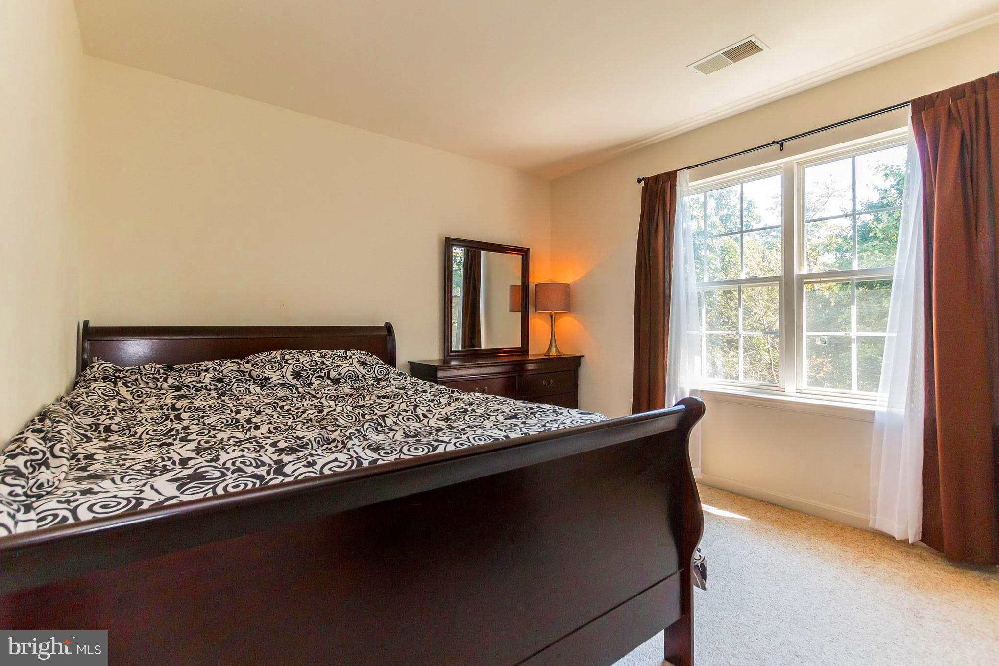 8100 Pepper Ridge Way Gaithersburg, MD 20877 - Photo 20 of 30 Bedroom #3