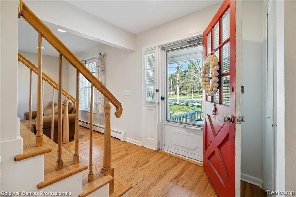8253 Miller Road Swartz Creek, MI 48473 - Photo 7 of 44 Gallery Image 7
