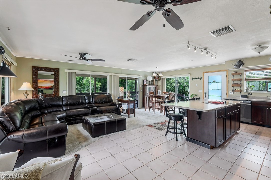 17520 Devore Lane Fort Myers, FL 33913 - Photo 11 of 40 Gallery Image 11