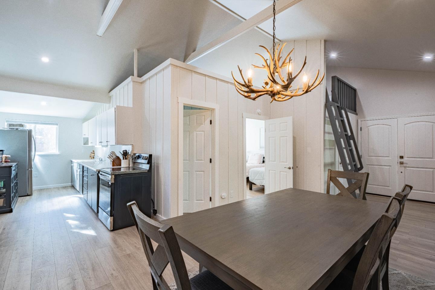 37060 Nason Road Carmel Valley, CA 93924 - Photo 17 of 29