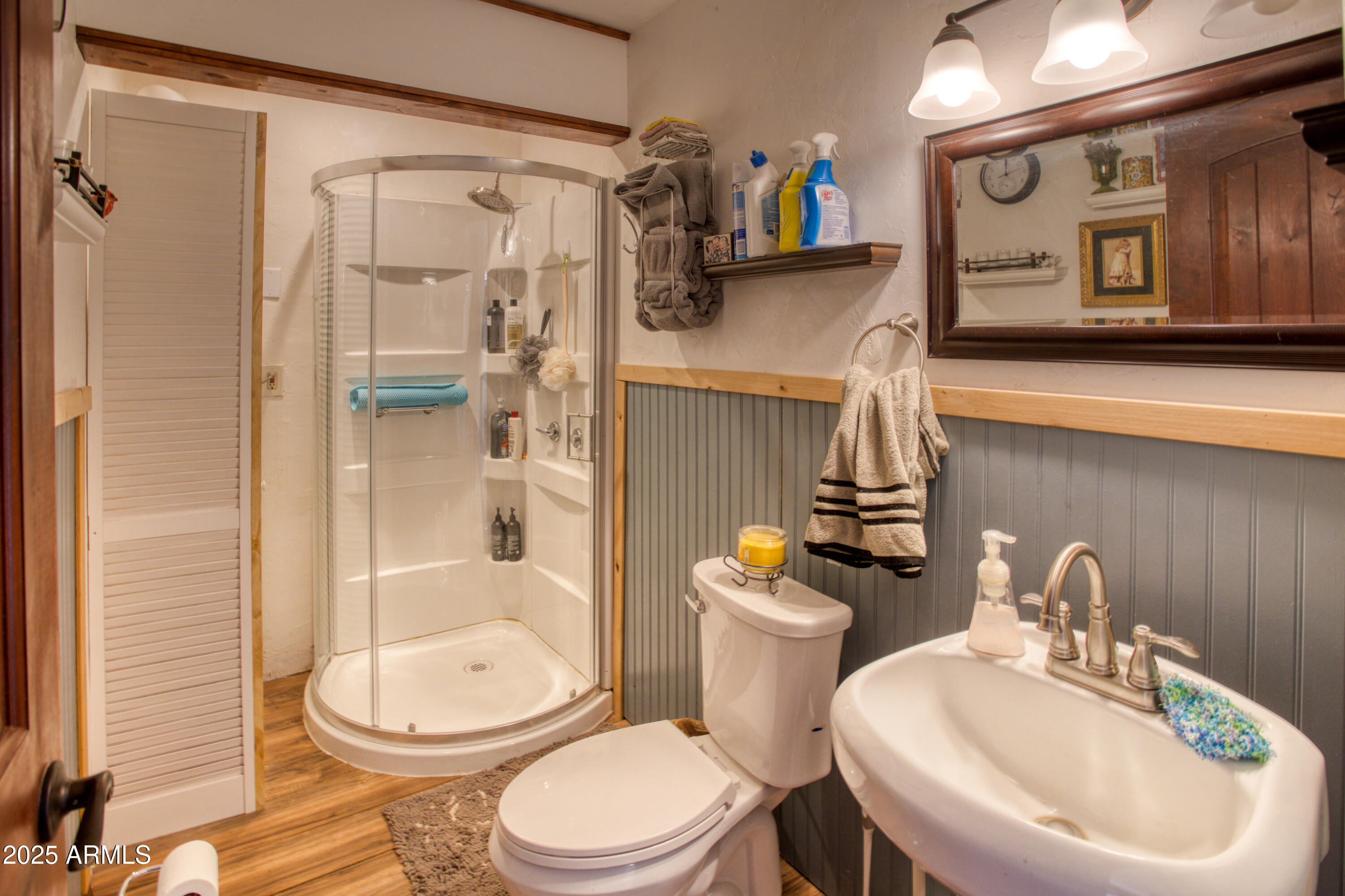 70 N5207 Concho, AZ 85924 - Photo 11 of 28 a bathroom with a sink a toilet and shower
