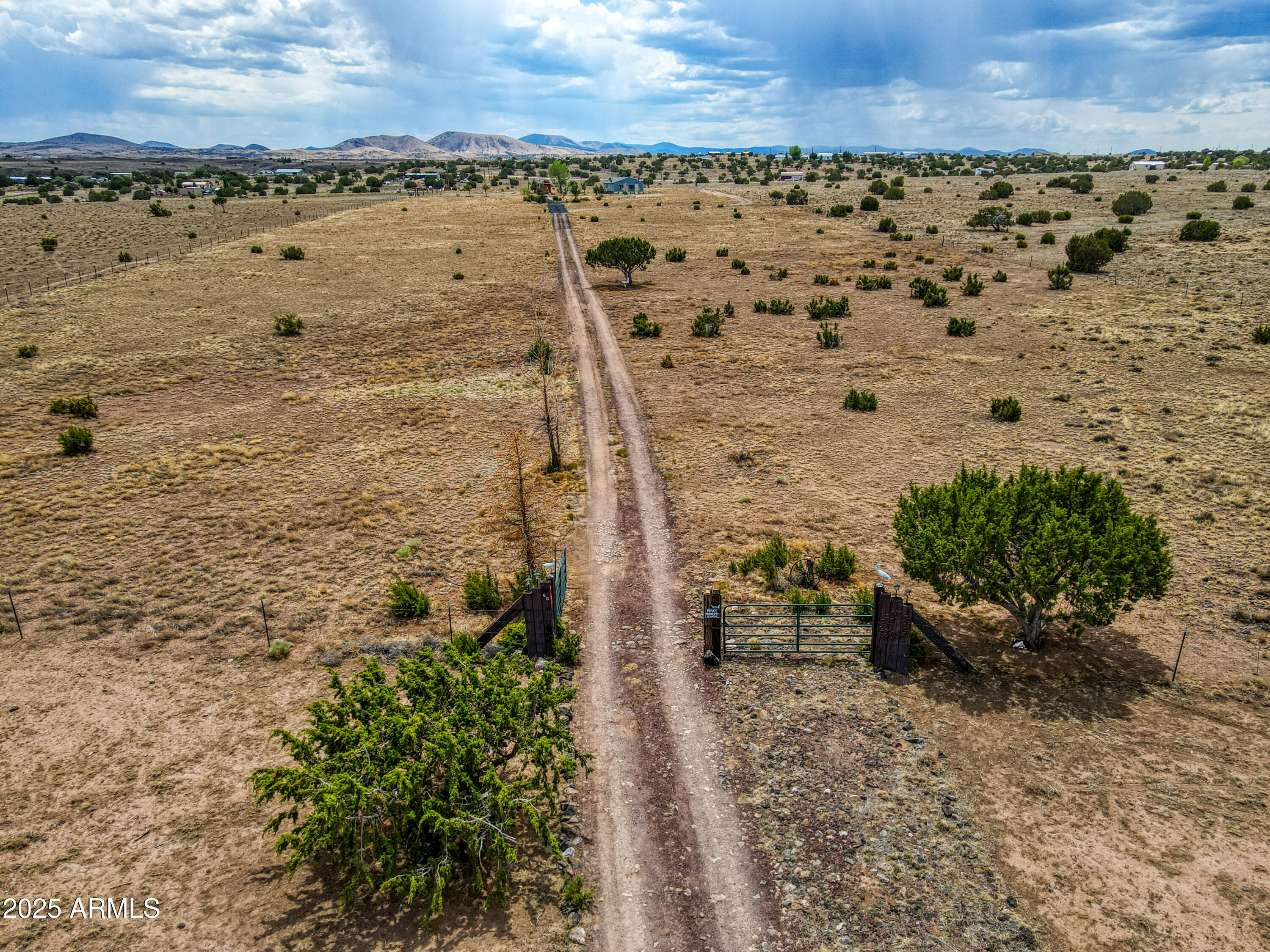 70 N5207 Concho, AZ 85924 - Photo 28 of 28 a view of a city