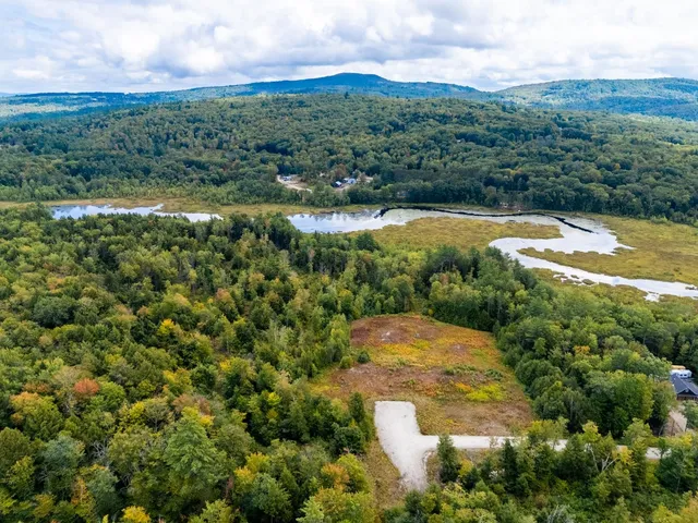 $399,900 | 66 Phelps Lane, Danbury, NH 03230