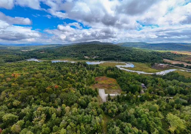 $399,900 | 66 Phelps Lane, Danbury, NH 03230