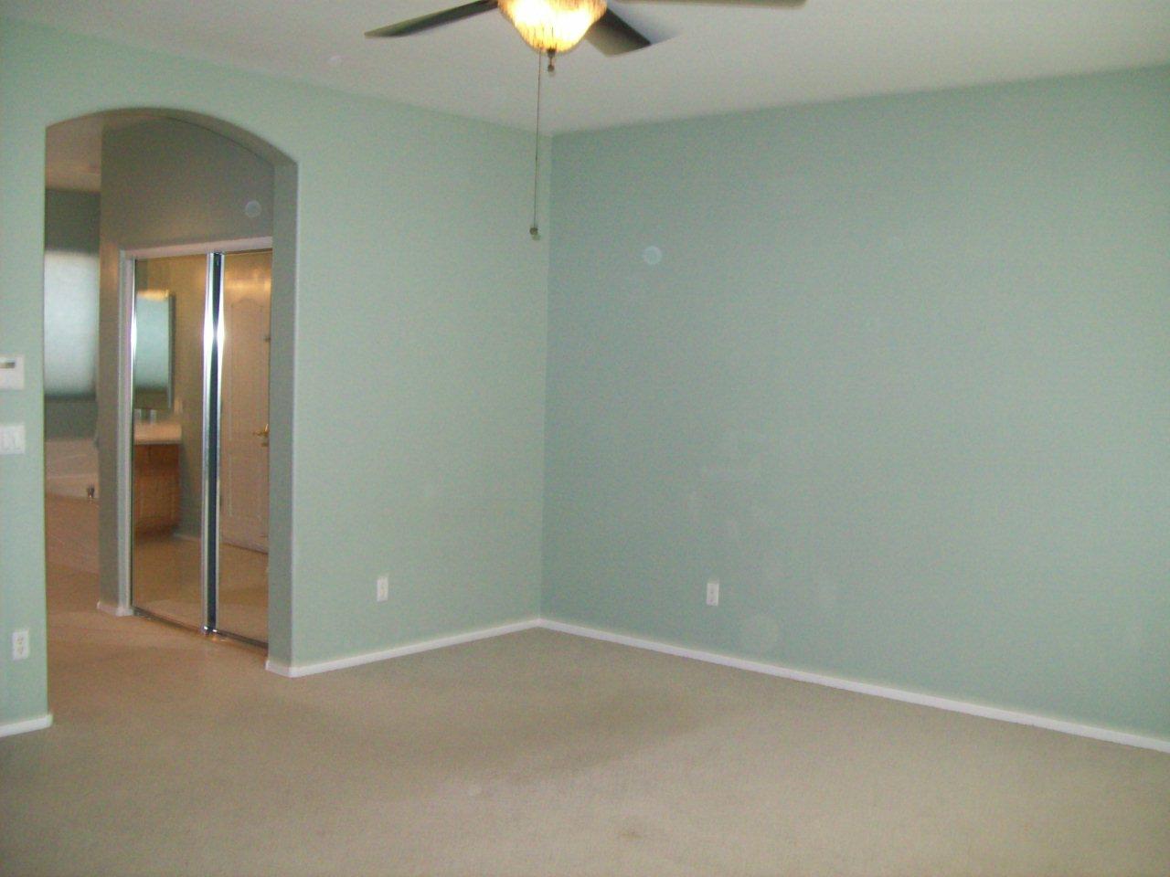 9786 South La Rosa Drive Tempe, AZ 85284 - Photo 7 of 18 Master bedroom